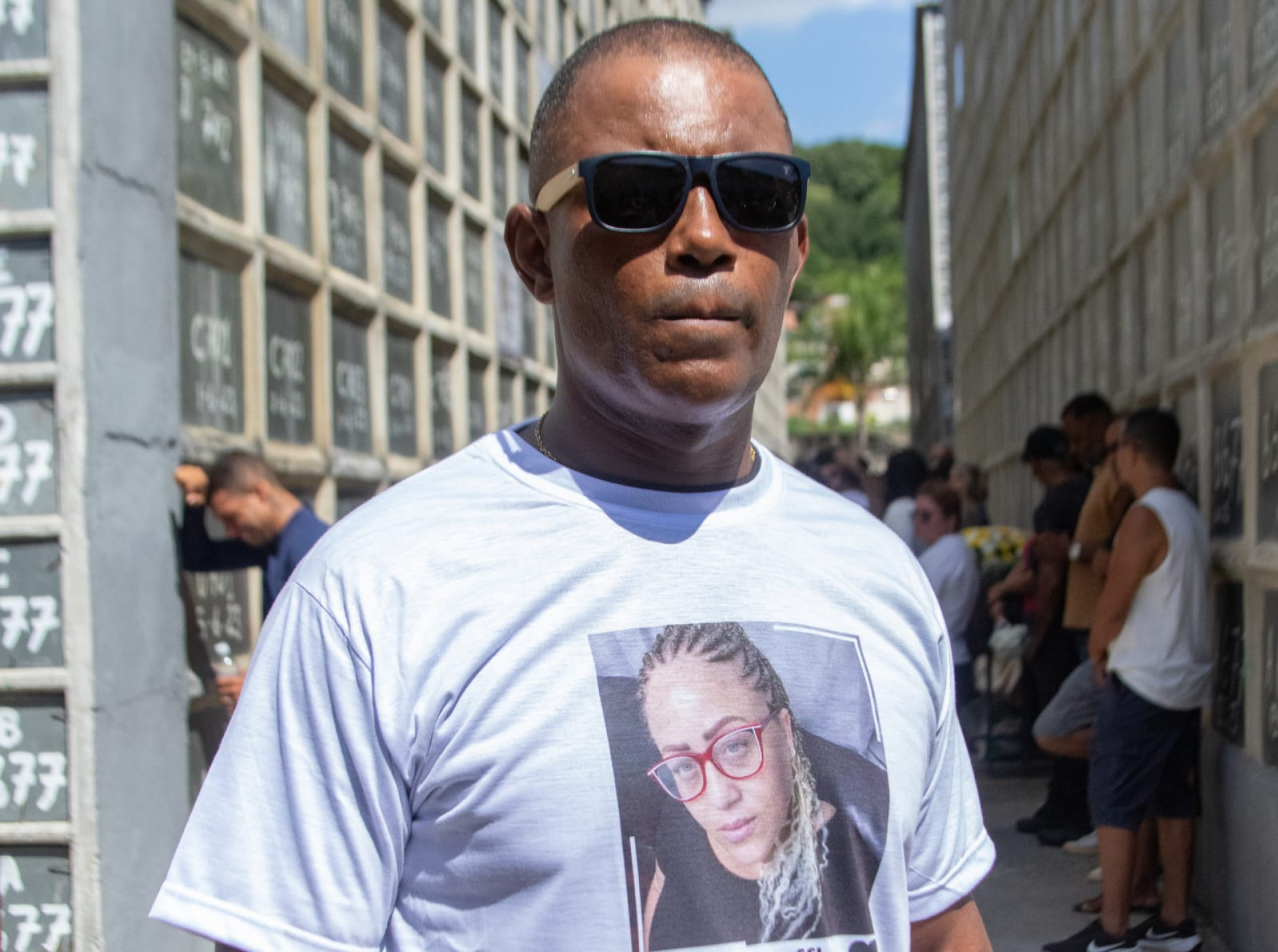 Miguel Ângelo, irmão de Kelly, disse que condutora que matou a agente mentiu na delegacia - Érica Martin / Agência O Dia