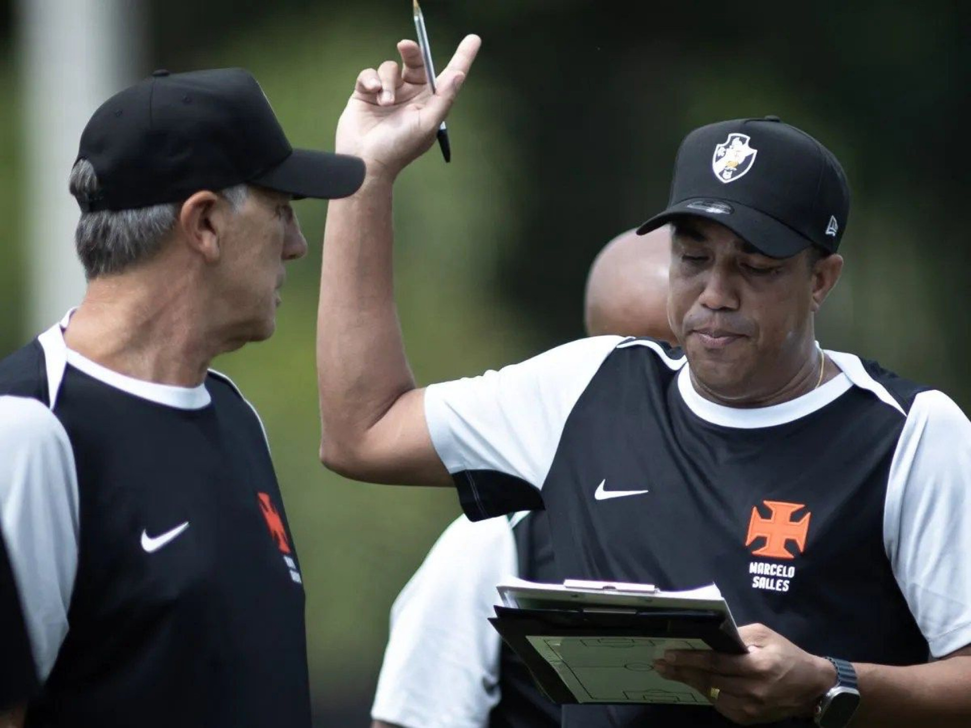 Com vários jogadores da base, Vasco divulga relacionados para estreia na Sul-Americana