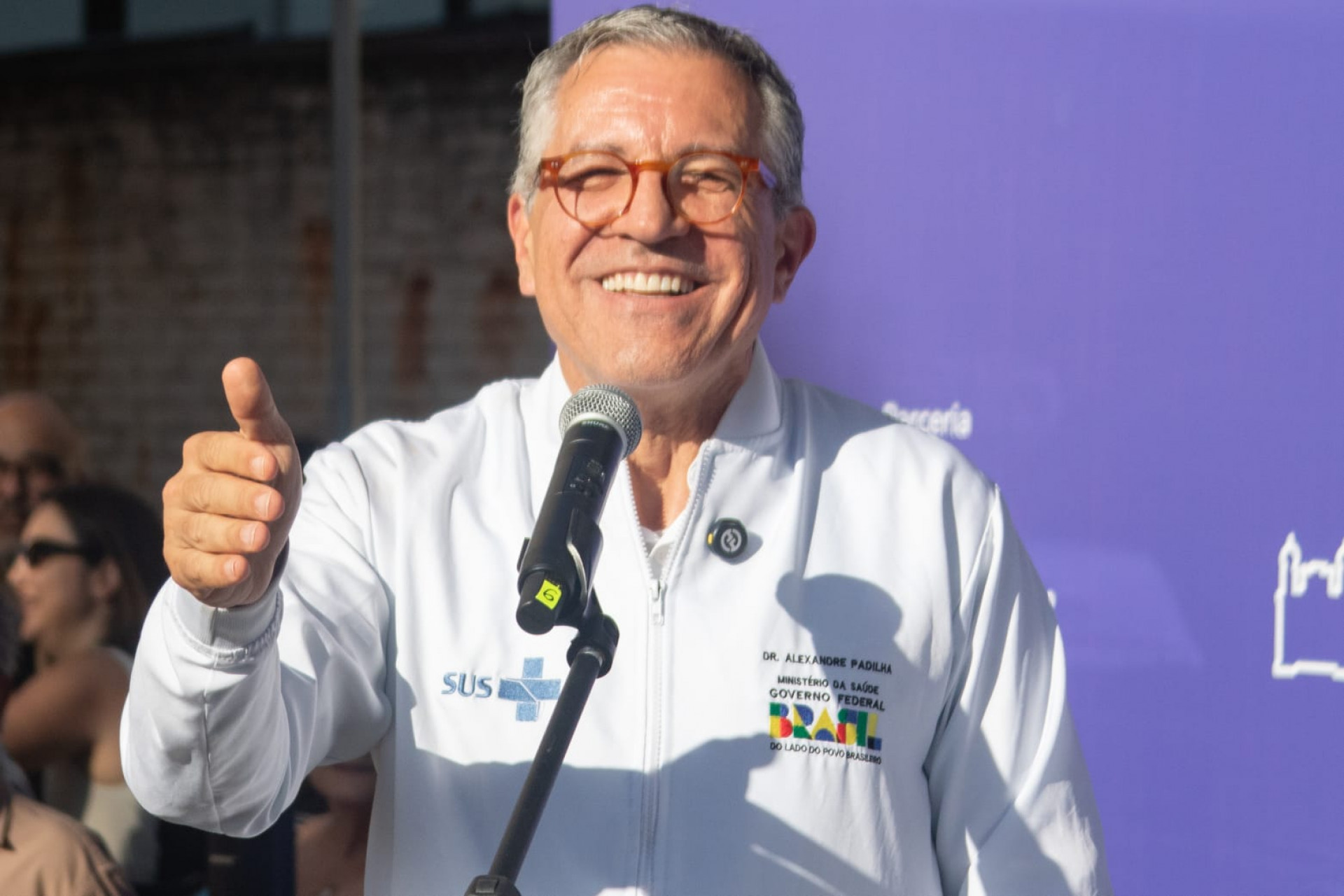 Alexandre Padilha, ministro da Saúde, participou da inauguração do Memorial da Pandemia - Érica Martin / Agência O Dia