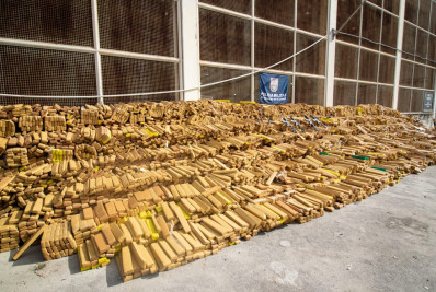 PM encontra quase 50 toneladas de maconha na Maré; apreensão é a maior do país