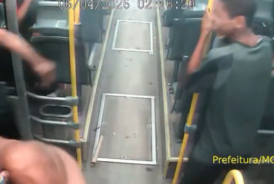 Vídeo: homens são presos por soltar rojão dentro de ônibus do BRT