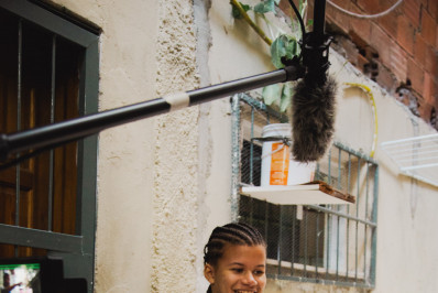 Curso gratuito de cinema abre vagas para jovens periféricos em Niterói