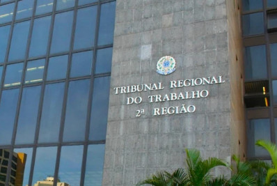 TRT de São Paulo mantém justa causa para segurança que exibiu atestado em live
