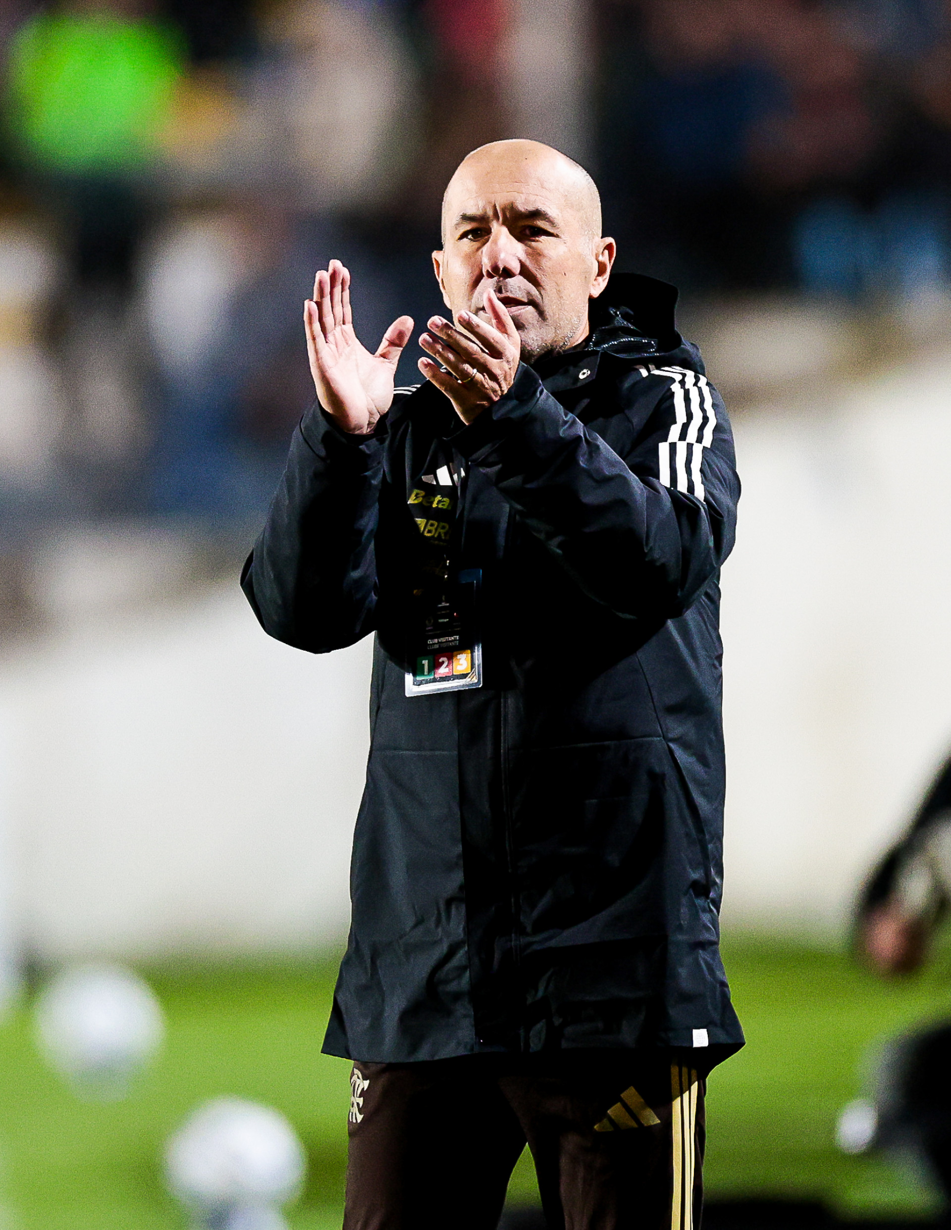 Jardim valoriza empenho e revela o que passou ao grupo para jogo na altitude