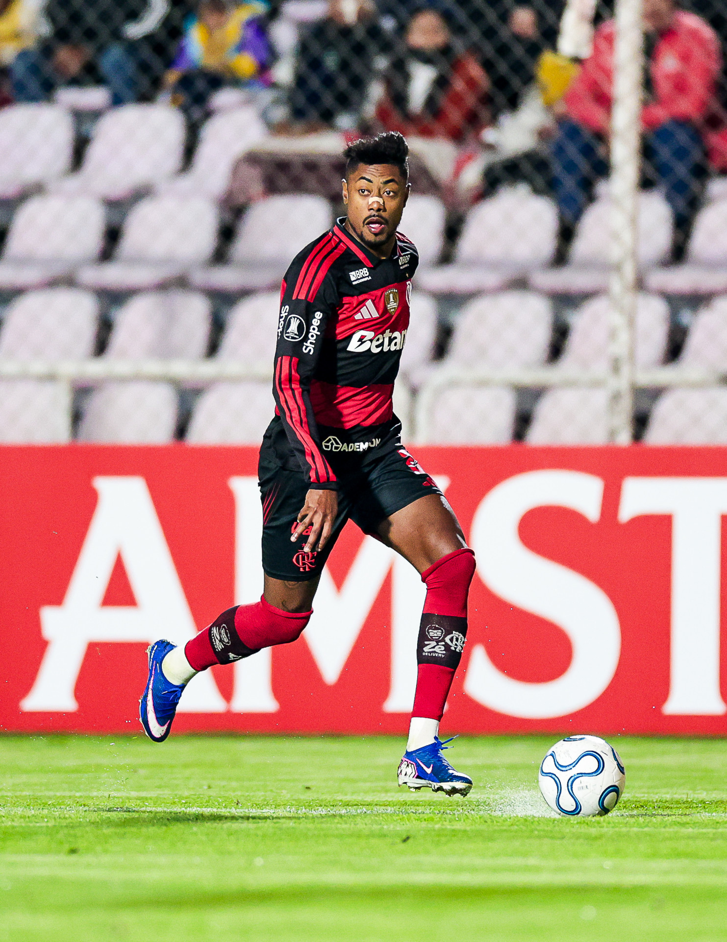 CUSCO X FLAMENGO - LIBERTADORES - ESTADIO INCA GARCILASO DE LA VEJA - 08-04-2026 - Gilvan de Souza/Flamengo