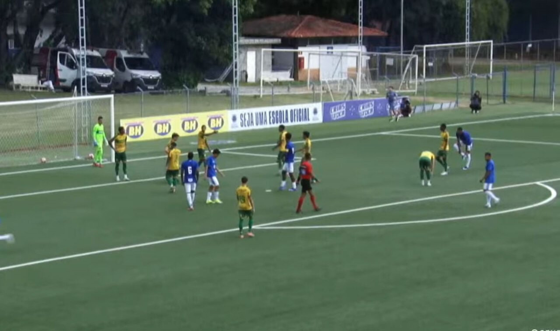 Rhuan Gabriel faz dois na vit&oacute;ria do Cruzeiro no Brasileiro Sub-20