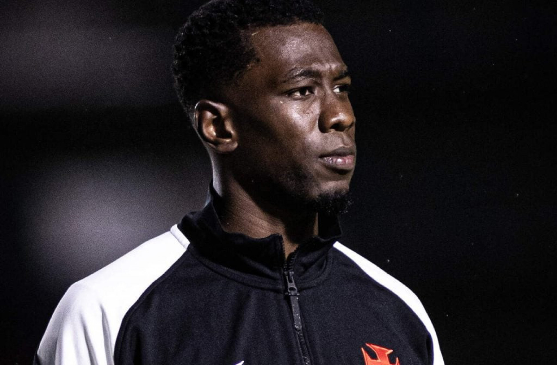 Cuesta recebe primeira chance e tenta recuperar espa&ccedil;o no Vasco