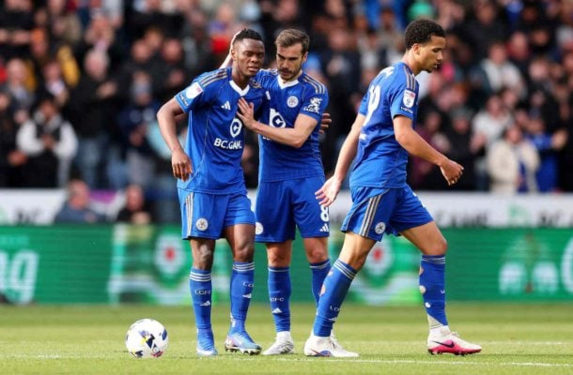 Leicester tem recurso negado e segue amea&ccedil;ado de rebaixamento