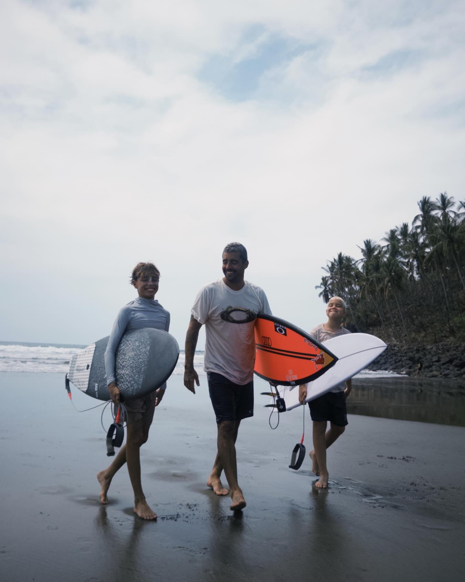 Pedro Scooby abre álbum de viagem com os filhos em El Salvador - Reprodução Instagram