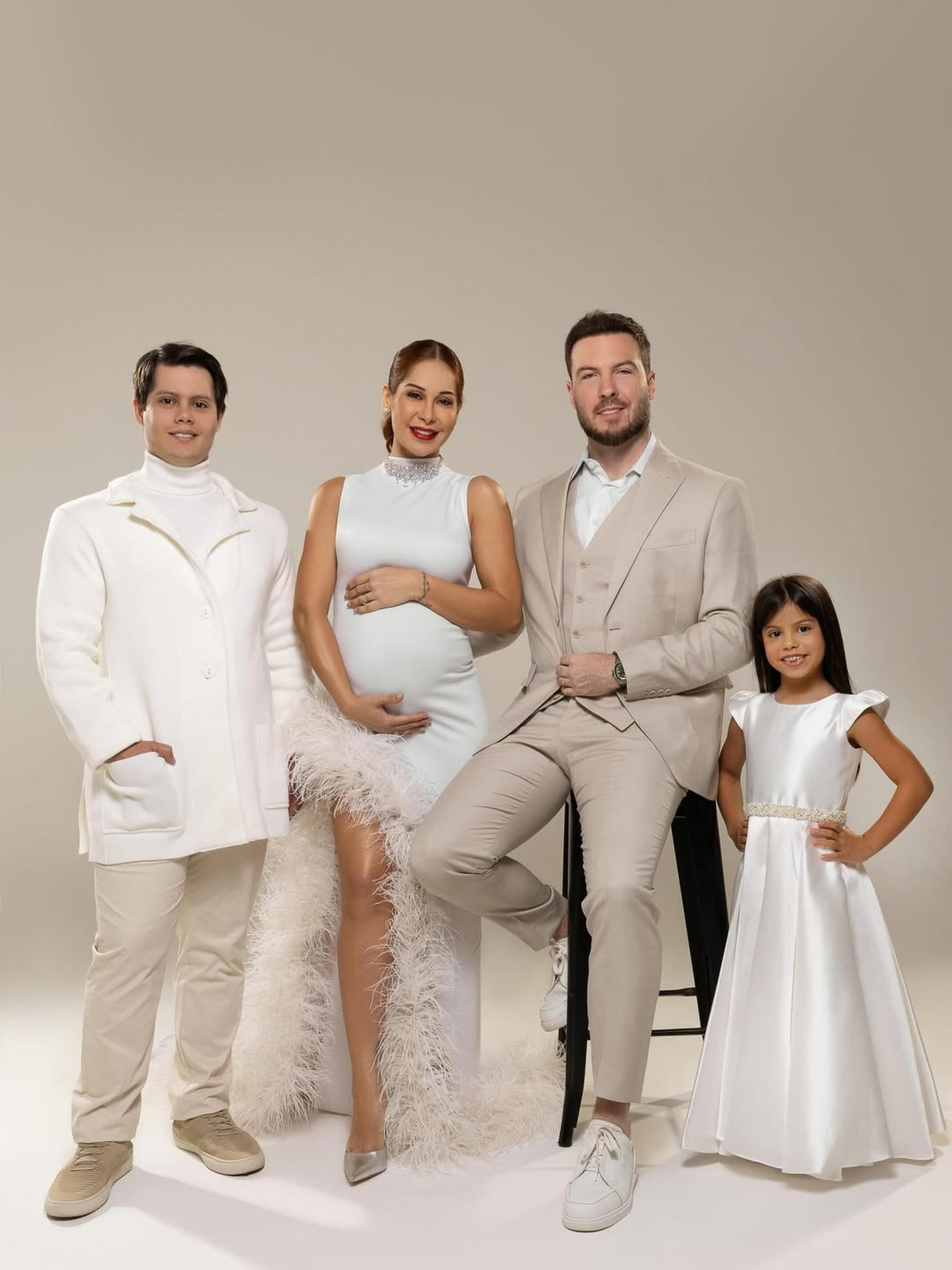 Maíra Cardi, Thiago Nigro, Lucas e Sophia - Reprodução / Instagram