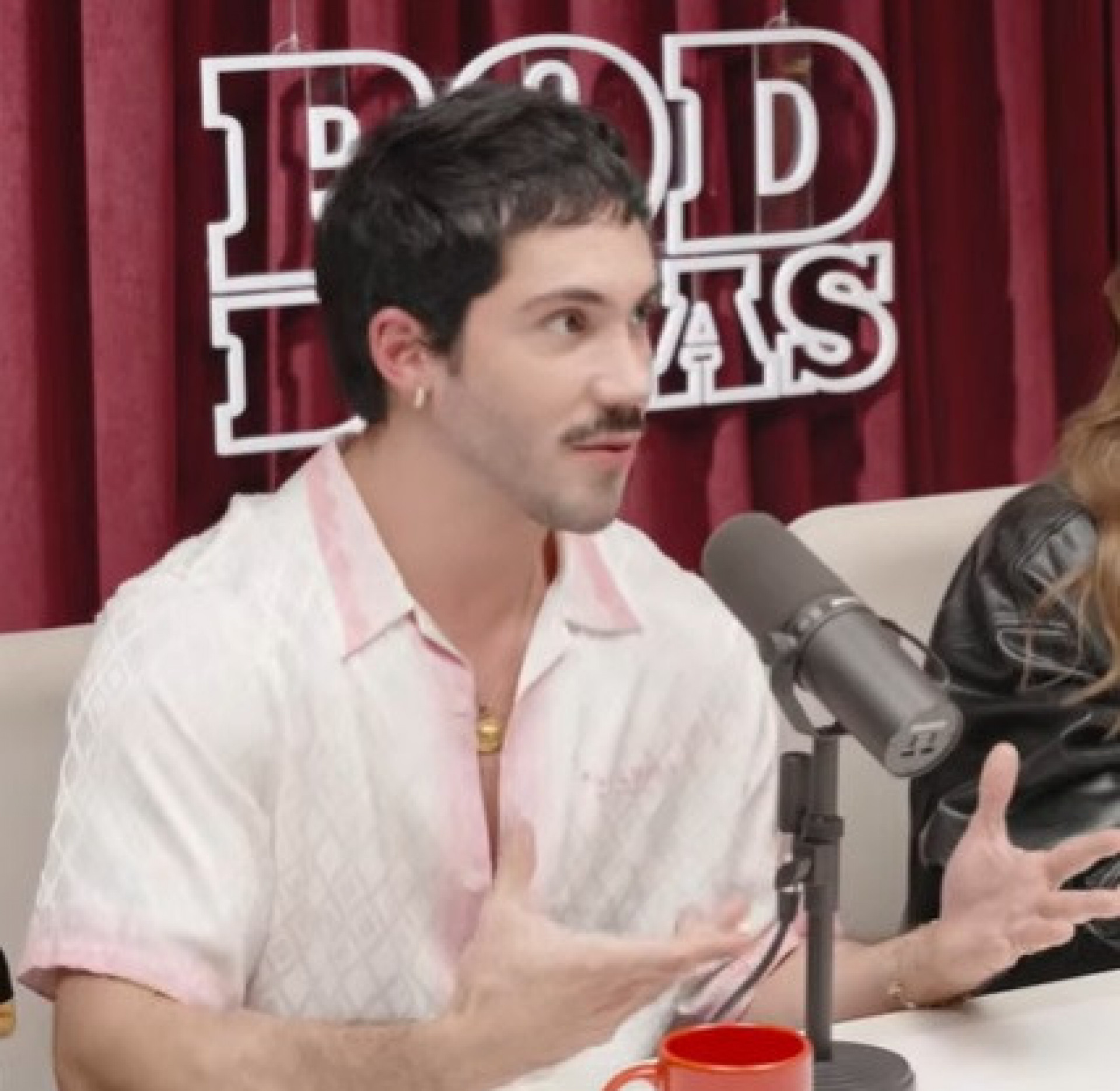 Vittor Fernando comentou susto ap&oacute;s ser alvo de disparos  - Reprodu&ccedil;&atilde;o/YouTube