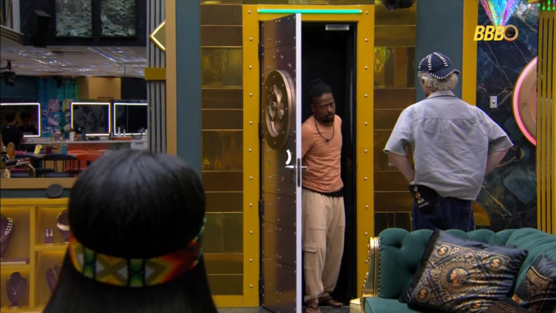 Juliano Floss recebeu Leandro Boneco na volta para casa  - Reprodução de Vídeo 