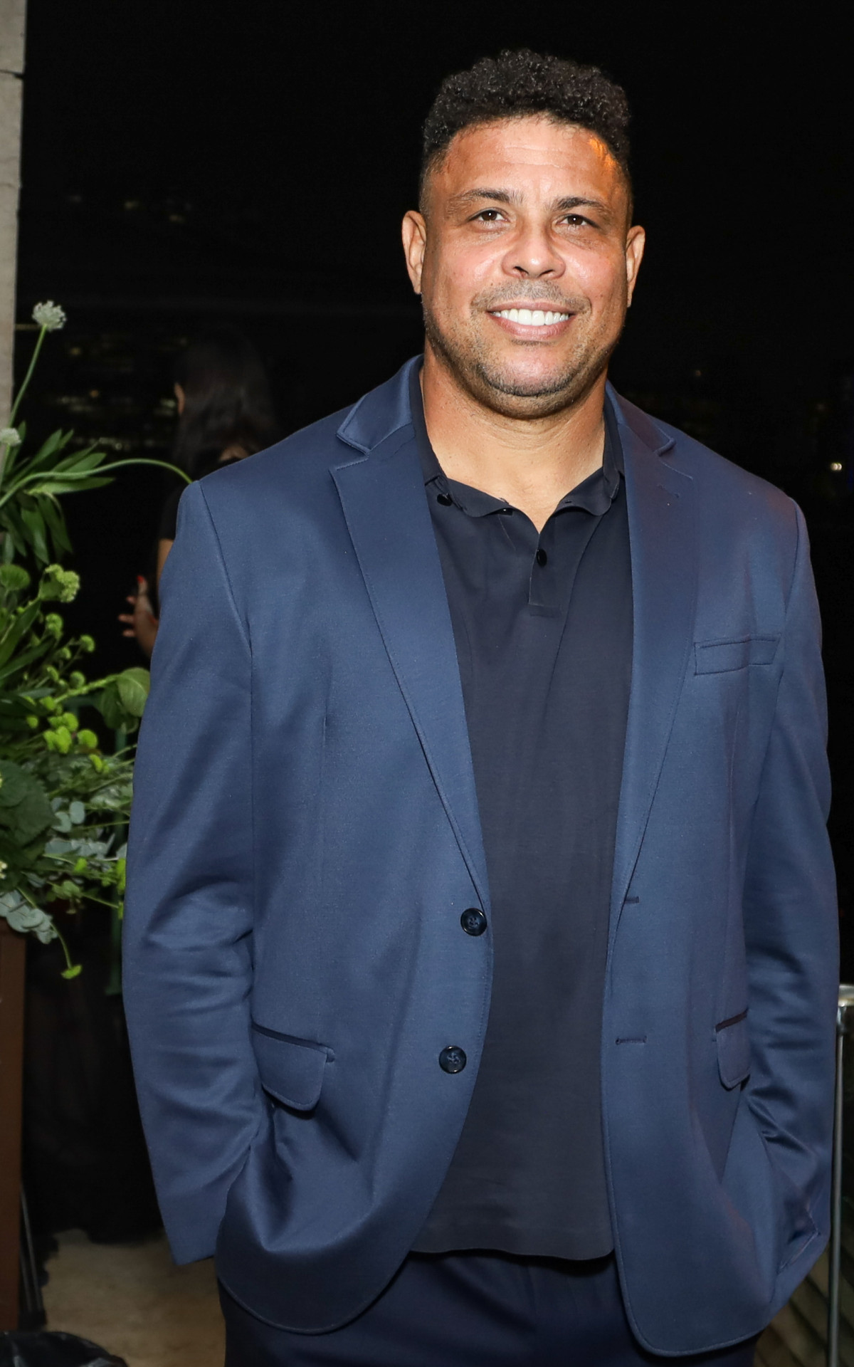 Ronaldo Nazário e Celina Locks reúnem convidados em lançamento de clube de luxo em SP