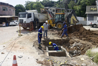 Prefeitura de Nova Iguaçu realiza intervenção na rede de drenagem no bairro Rancho Fundo