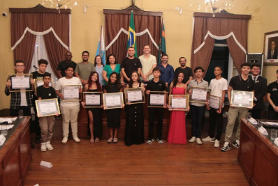 Vereadores mirins são empossados em Paraíba do Sul