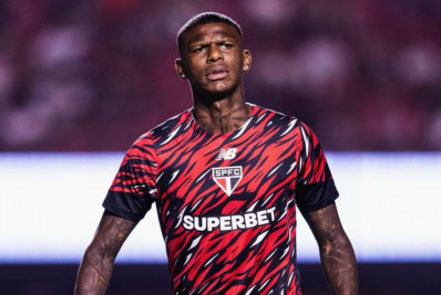 Alvo do Vasco, Arboleda pode custar R$ 300 milhões por processo no São Paulo