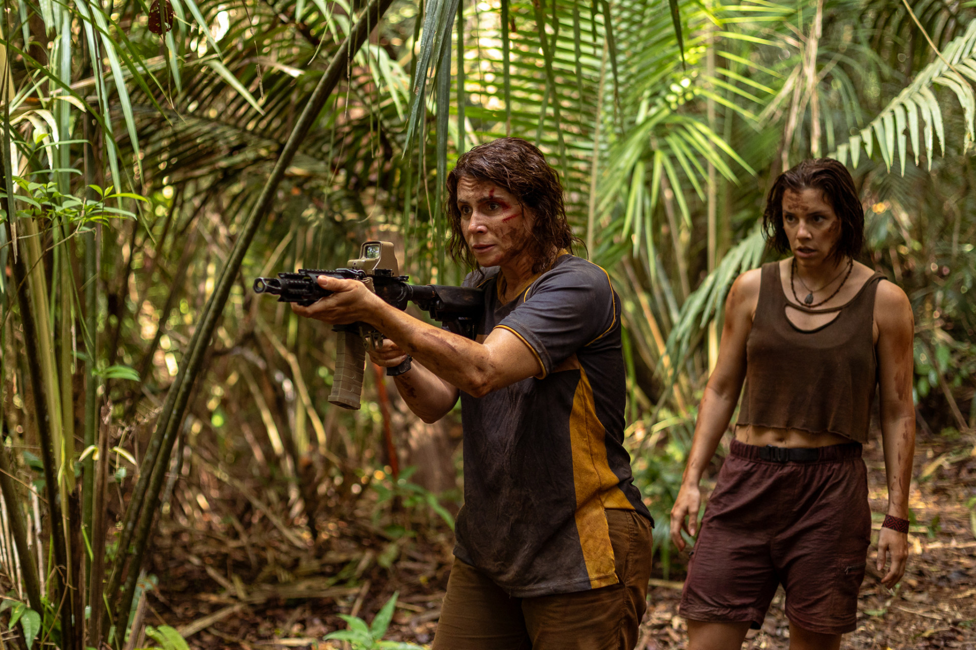 Giovanna Antonelli e Alice Wegmann no filme 'Rio de Sangue' - Barbara Vale / Divulgação