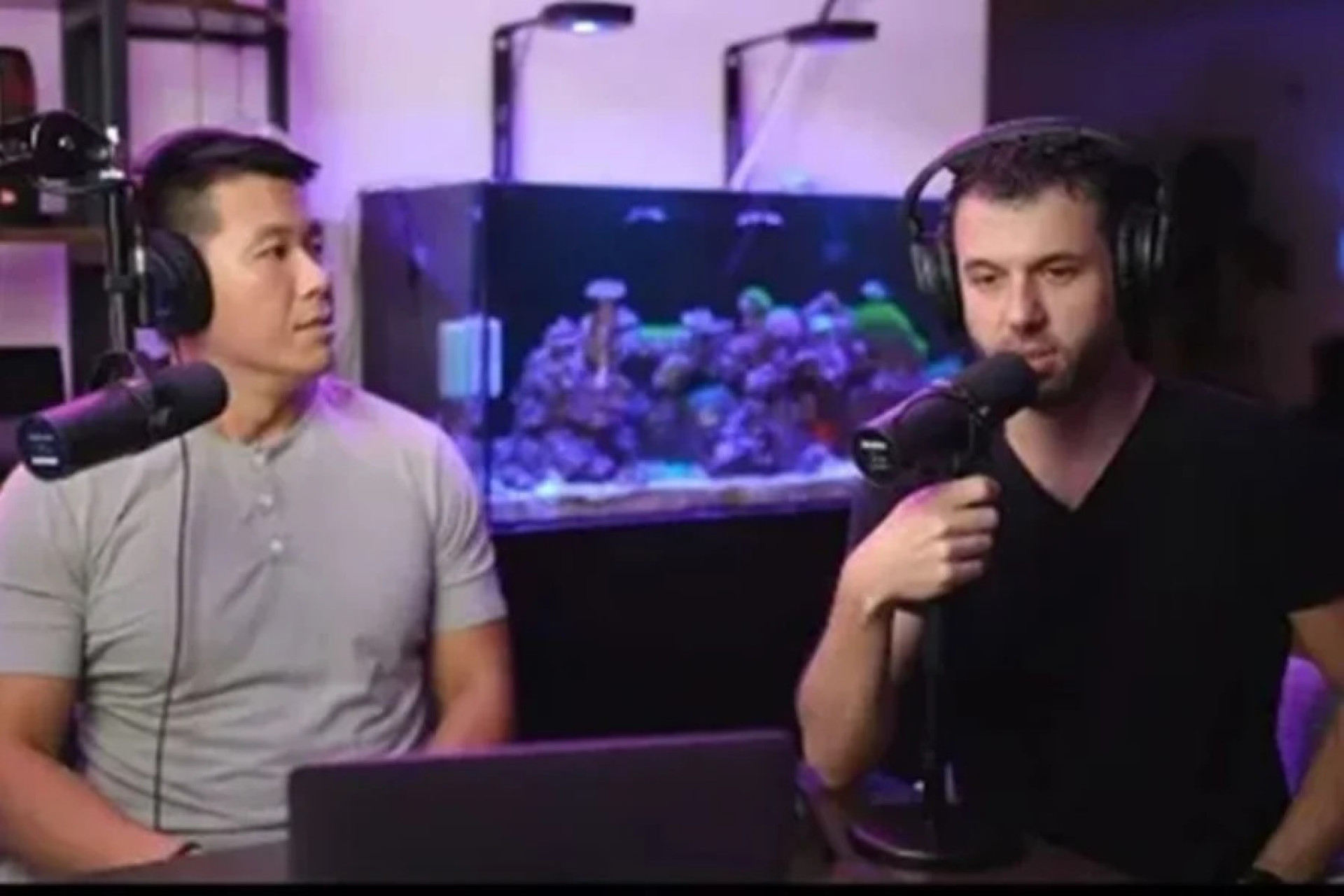 Justiça condena a 17 anos 'coaches de sedução' por turismo sexual para estrangeiros em SP