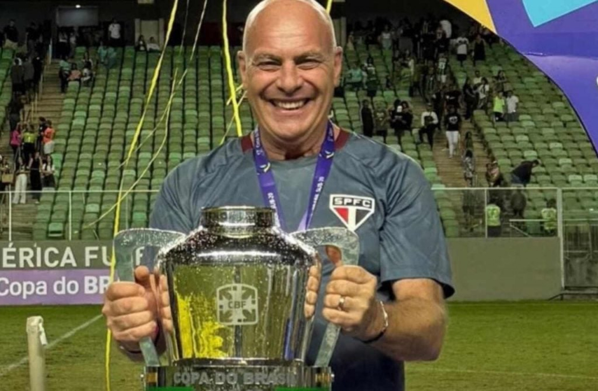 Conselho do S&atilde;o Paulo vota pela expuls&atilde;o de Douglas Schwartzmann e Mara Casares