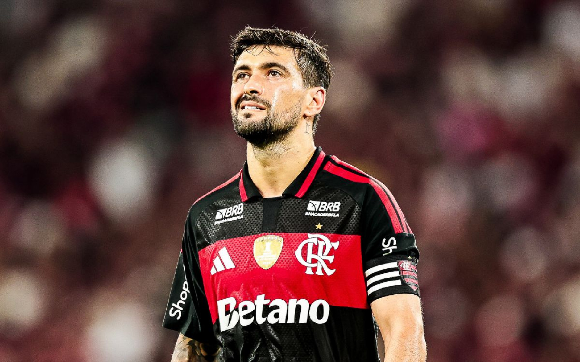 Presidente em exercício da Alerj propõe conceder Medalha Tiradentes a Arrascaeta