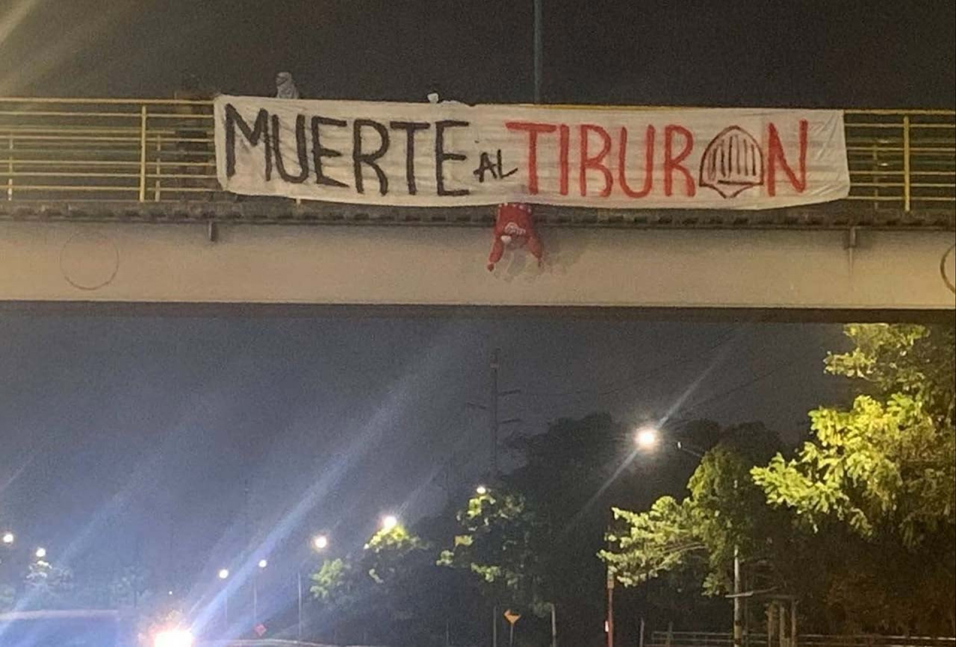 Torcedor &eacute; morto em briga ap&oacute;s duelo entre Junior Barranquilla e Palmeiras