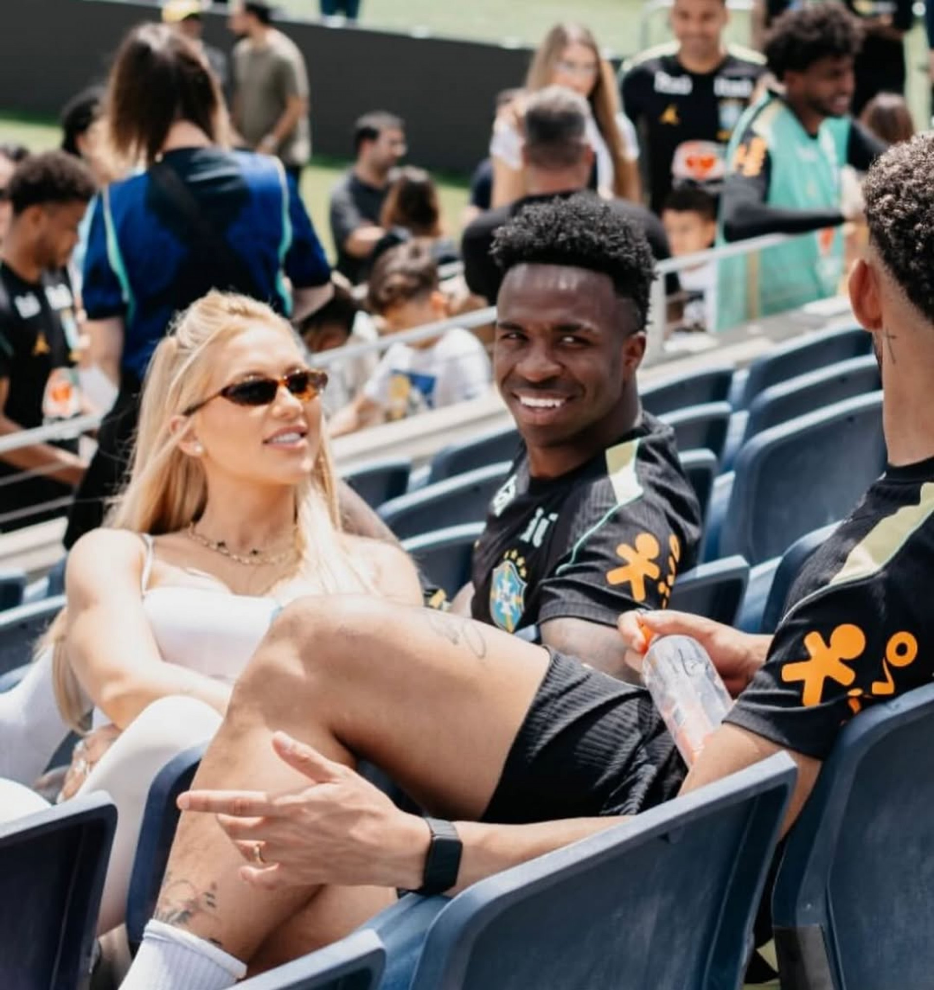 Virginia e o jogador de futebol Vinicius Jr