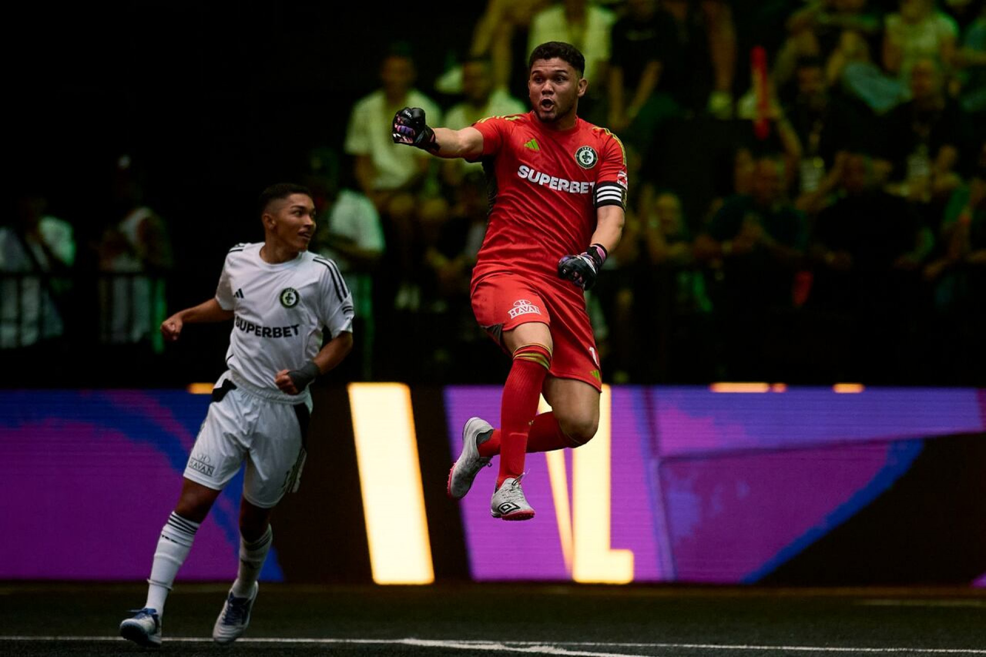 Esa&uacute; minimiza pol&ecirc;mica da Loud na Kings League: ”O trabalho est&aacute; sendo feito”