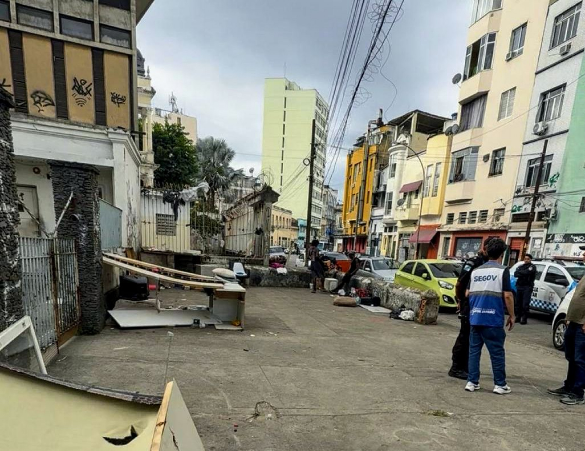 Operação desarticula ponto de consumo de drogas em antiga clínica no Centro do Rio