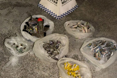 Denúncia leva polícia a esconderijo de drogas em Rio das Ostras