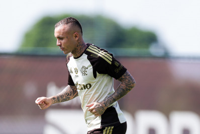 Flamengo não pensa em liberar Cebolinha antes do fim do contrato