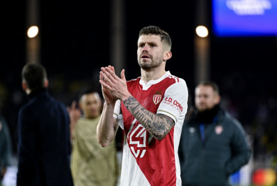 Flamengo monitora lateral-esquerdo Caio Henrique, ex-Fluminense