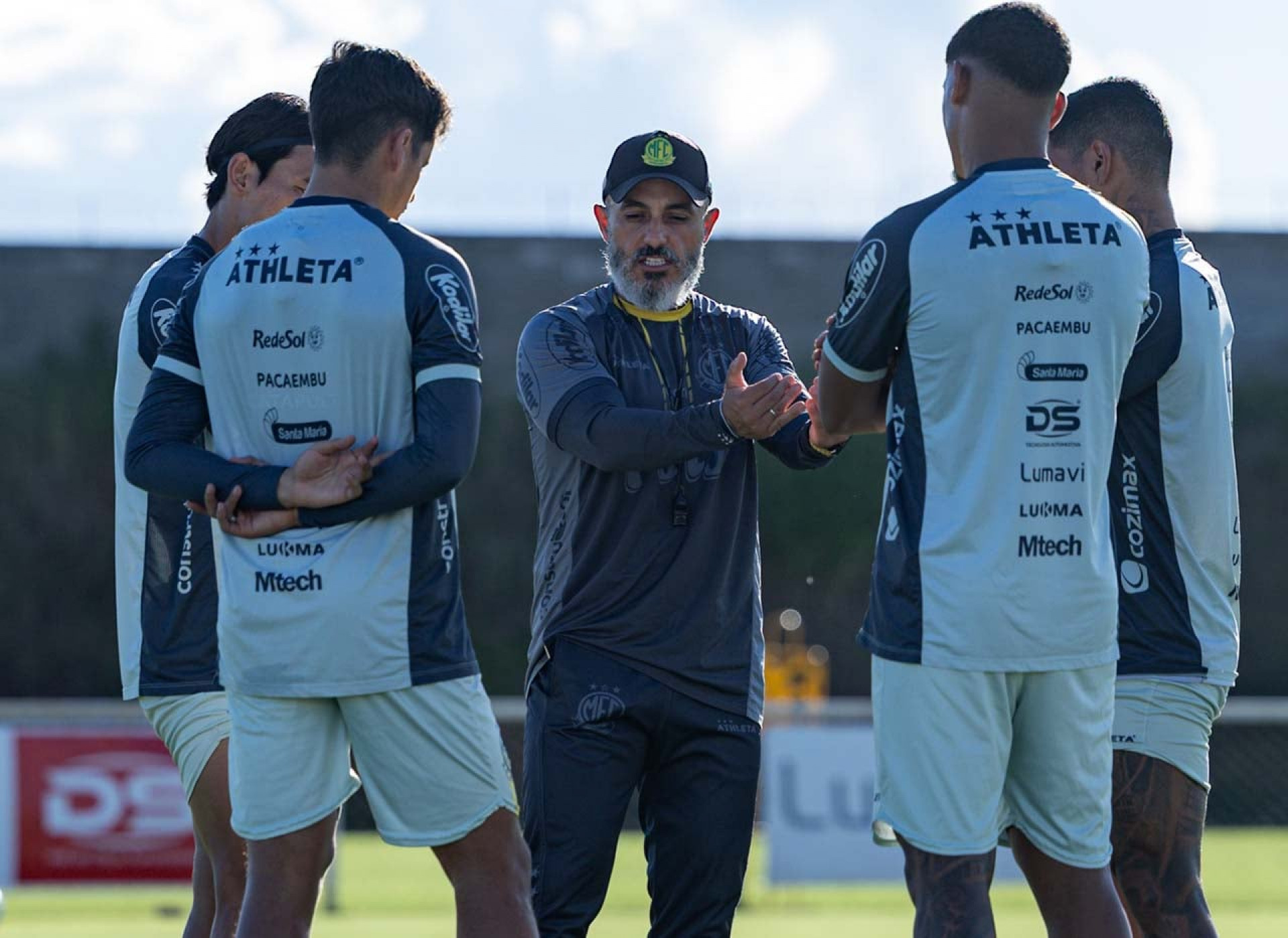 Mirassol x Bahia: onde assistir, escala&ccedil;&otilde;es e arbitragem