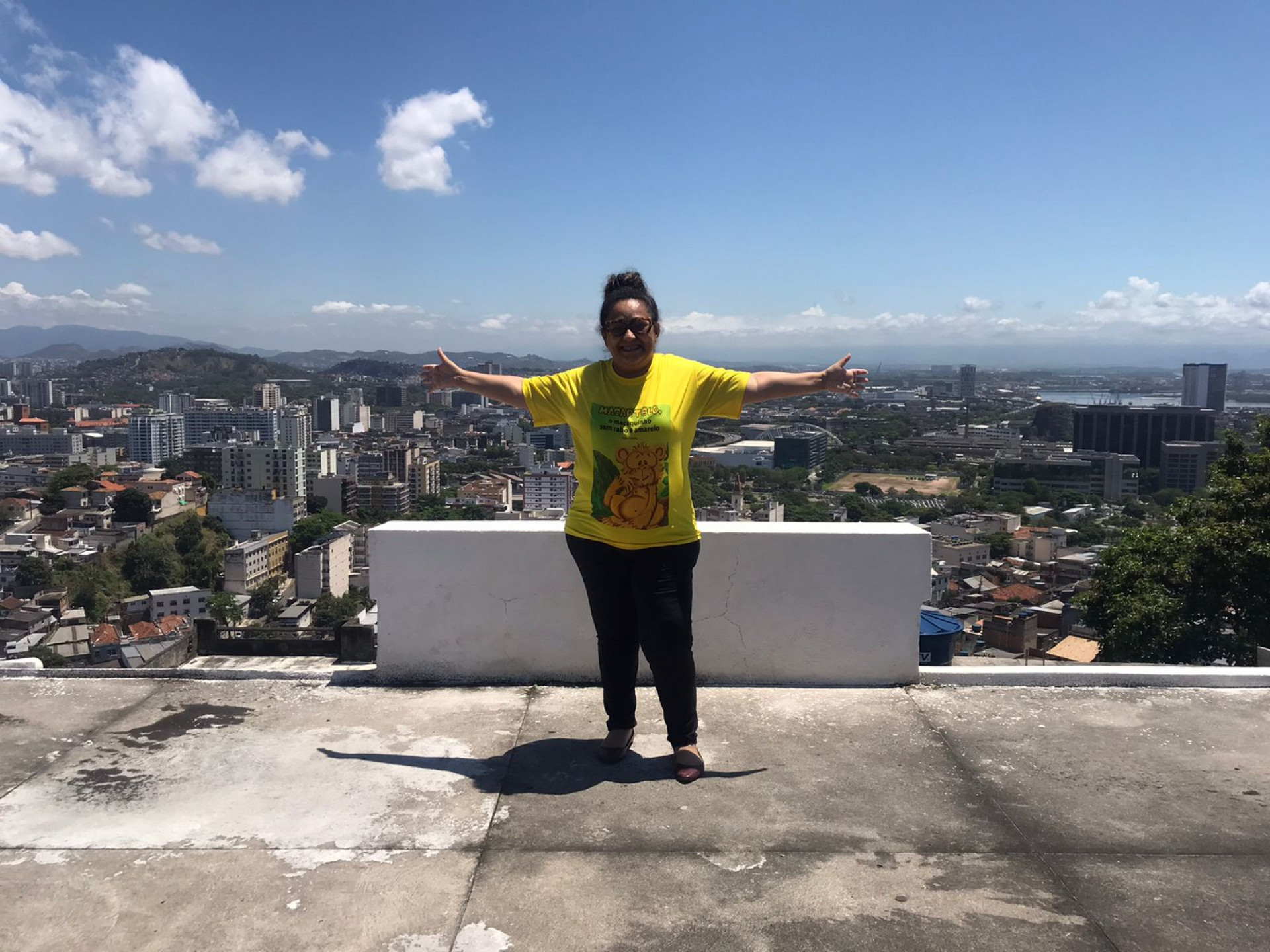 A escritora Ayala Rossana acha que a leitura dá a criança um futuro melhor - Arquivo pessoal