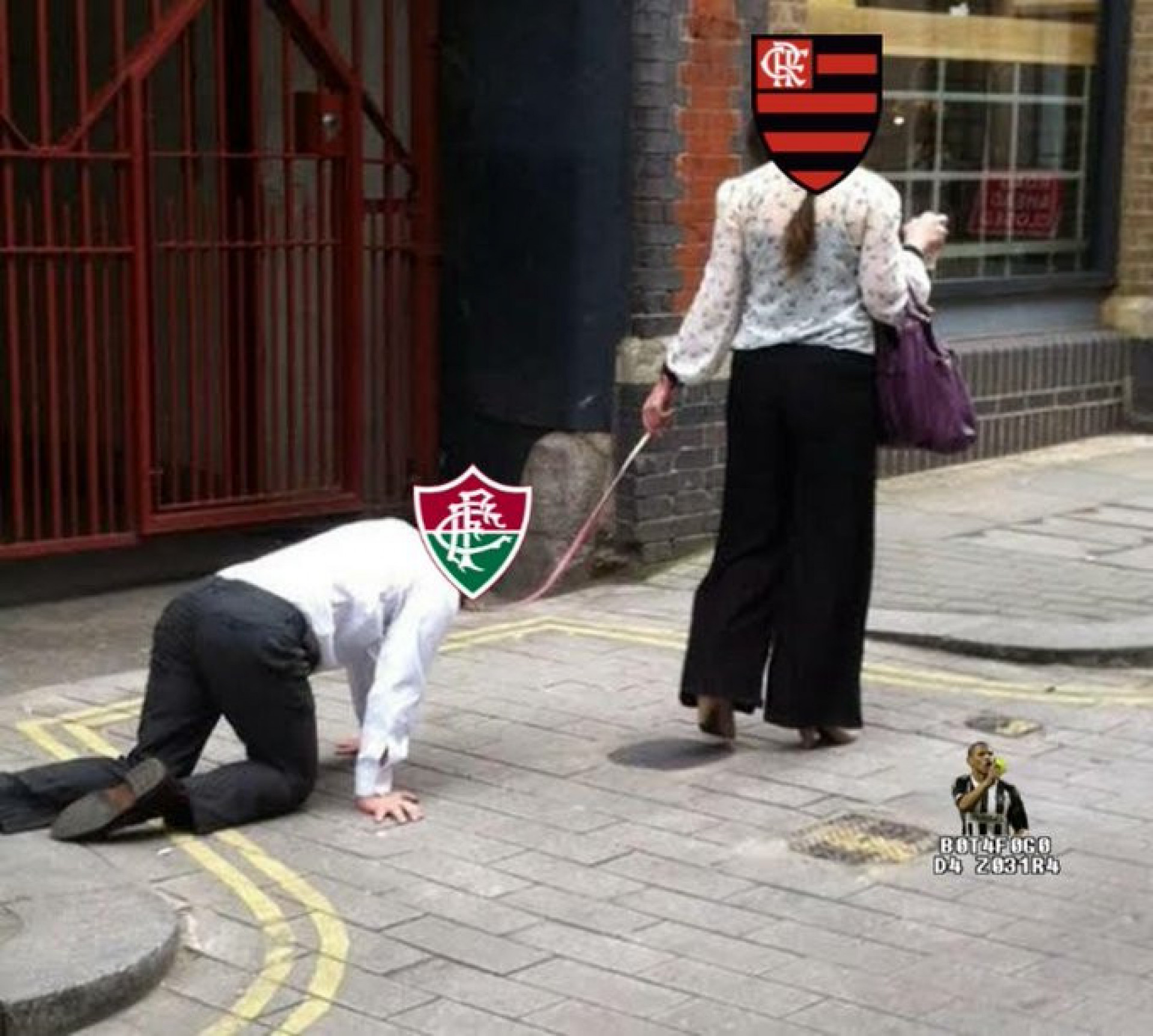 Botafoguense compartilhou imagem do Fluminense na coleira do Flamengo - Reprodução de rede social  / X