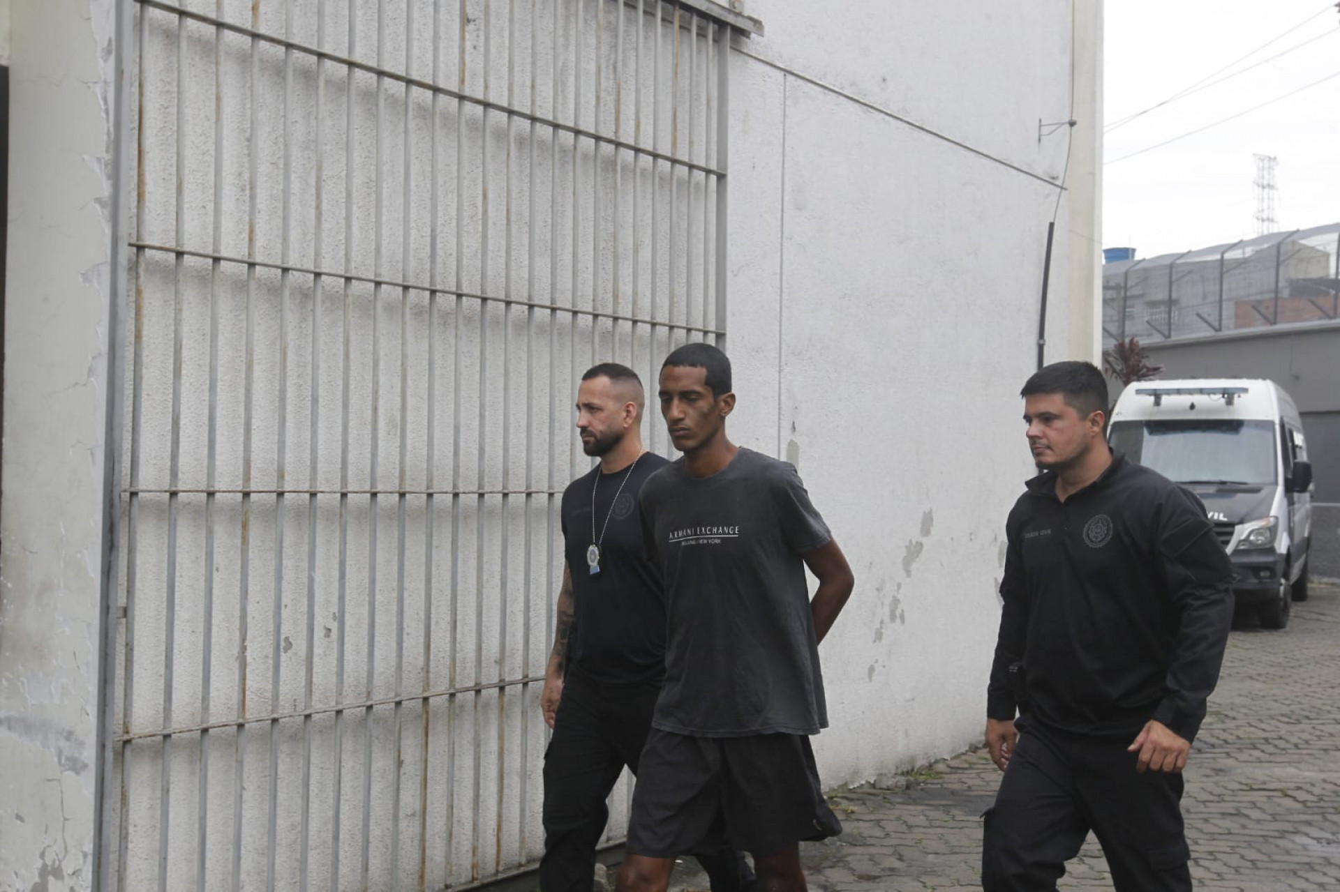 Ação conjunta prendeu foragidos na comunidade do Novo Jardim, em Realengo - Reginaldo Pimenta / Agência O Dia