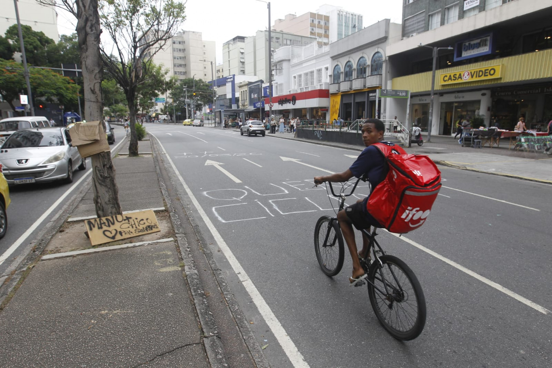 Tassiano Alves estima que cerca de 30 a 40% dos entregadores são ciclistas - Reginaldo Pimenta / Agência O Dia