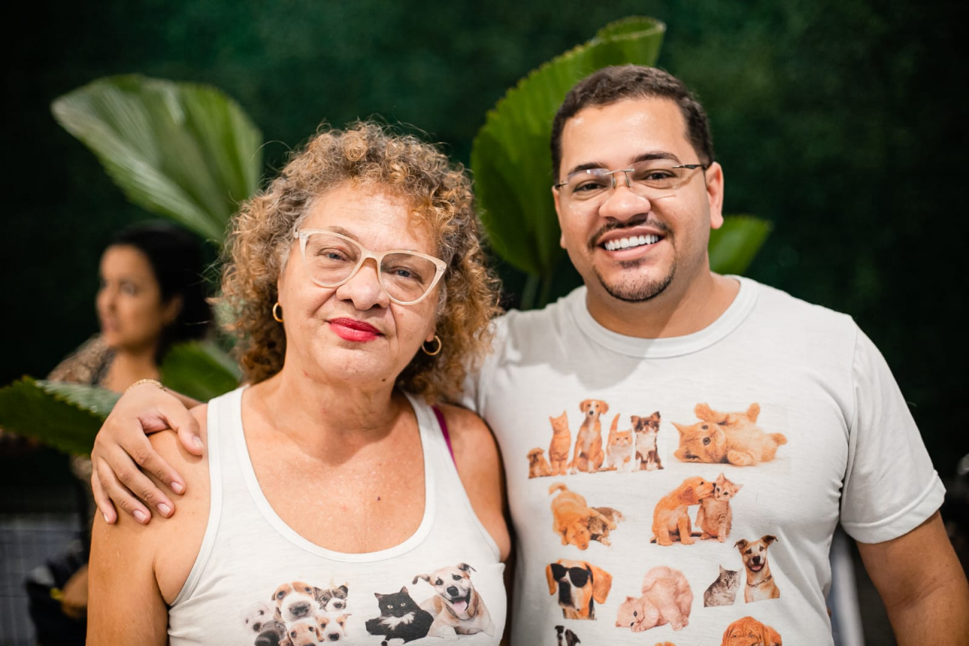 Idealizadora do projeto, Mônica Nunes e seu filho, o médico veterinário Rhamon Nunes - Divulgação