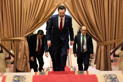 EUA e Irã concluem negociações sem acordo de paz