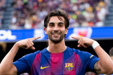 Barcelona goleia Espanyol e abre nove pontos sobre Real Madrid no Espanhol