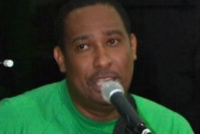 Ex-integrante do grupo Molejo morre aos 60 anos