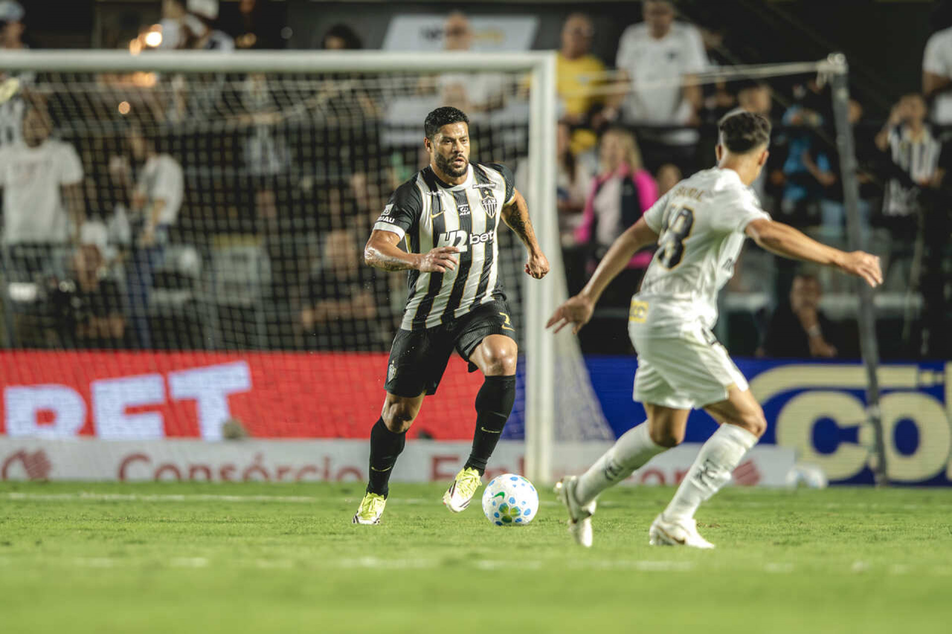 Hulk critica atua&ccedil;&atilde;o do Atl&eacute;tico contra o Santos: ”Muito abaixo do esperado”