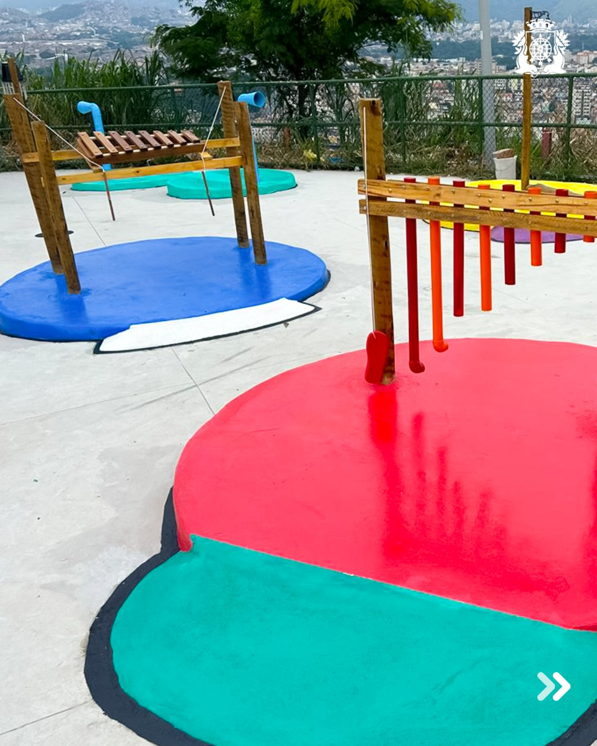 Morro do Adeus, no Complexo do Alemão, ganhou novo espaço de lazer - Divulgação / Prefeitura do Rio