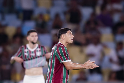 Savarino analisa derrota para Flamengo: 'Tivemos chances, mas não alcançamos o empate'