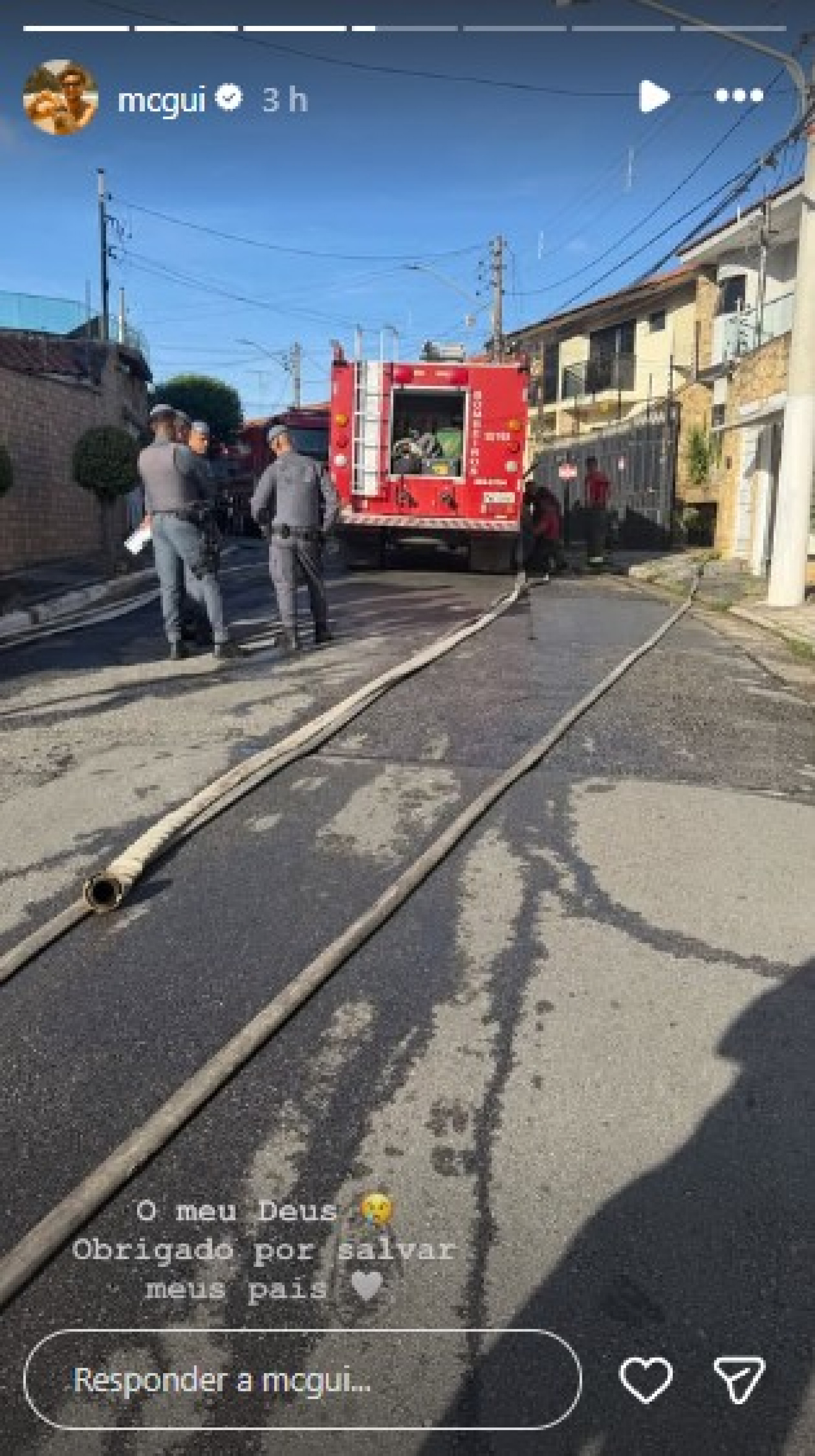 Casa dos pais de MC Gui, Rogério Silva e Claudia Baronesa, pega fogo em São Paulo - Reprodução / Instagram