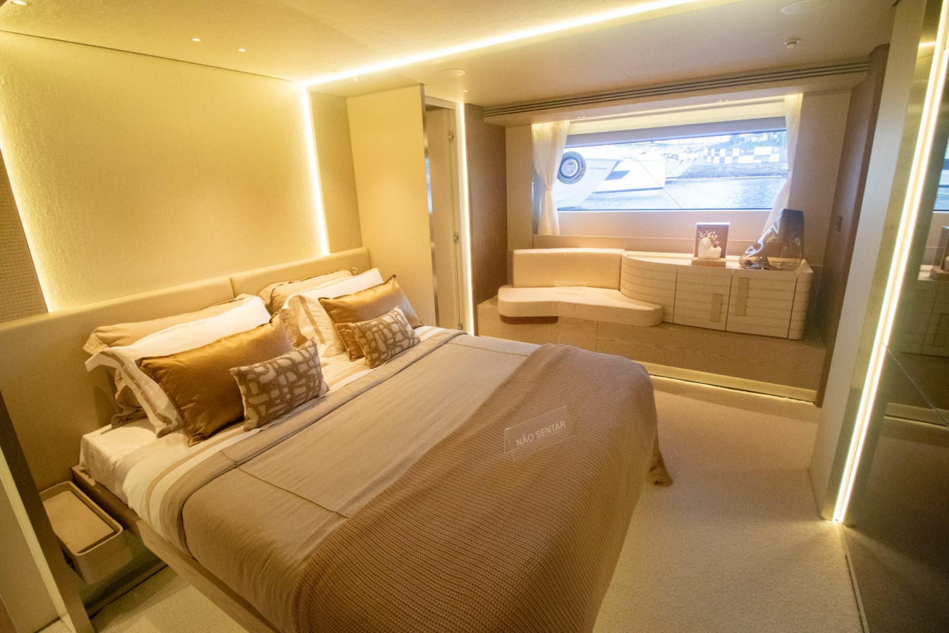 Rio Boat Show começou neste sábado (11) com centenas de barcos expostos - Érica Martin / Agência O Dia