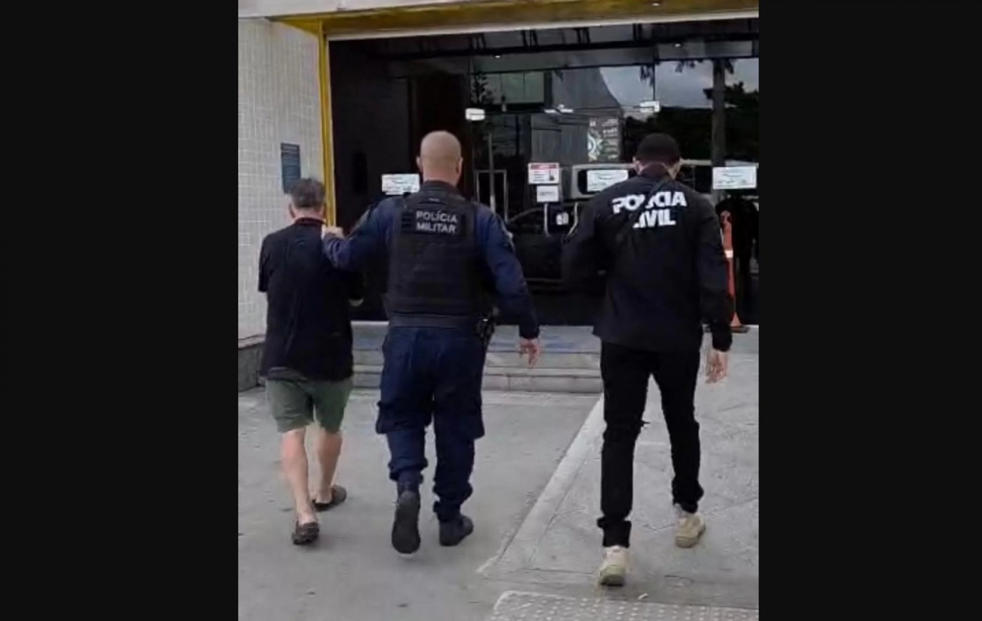 Homem é preso em flagrante por armazenar conteúdo de abuso infantil em Cabo Frio