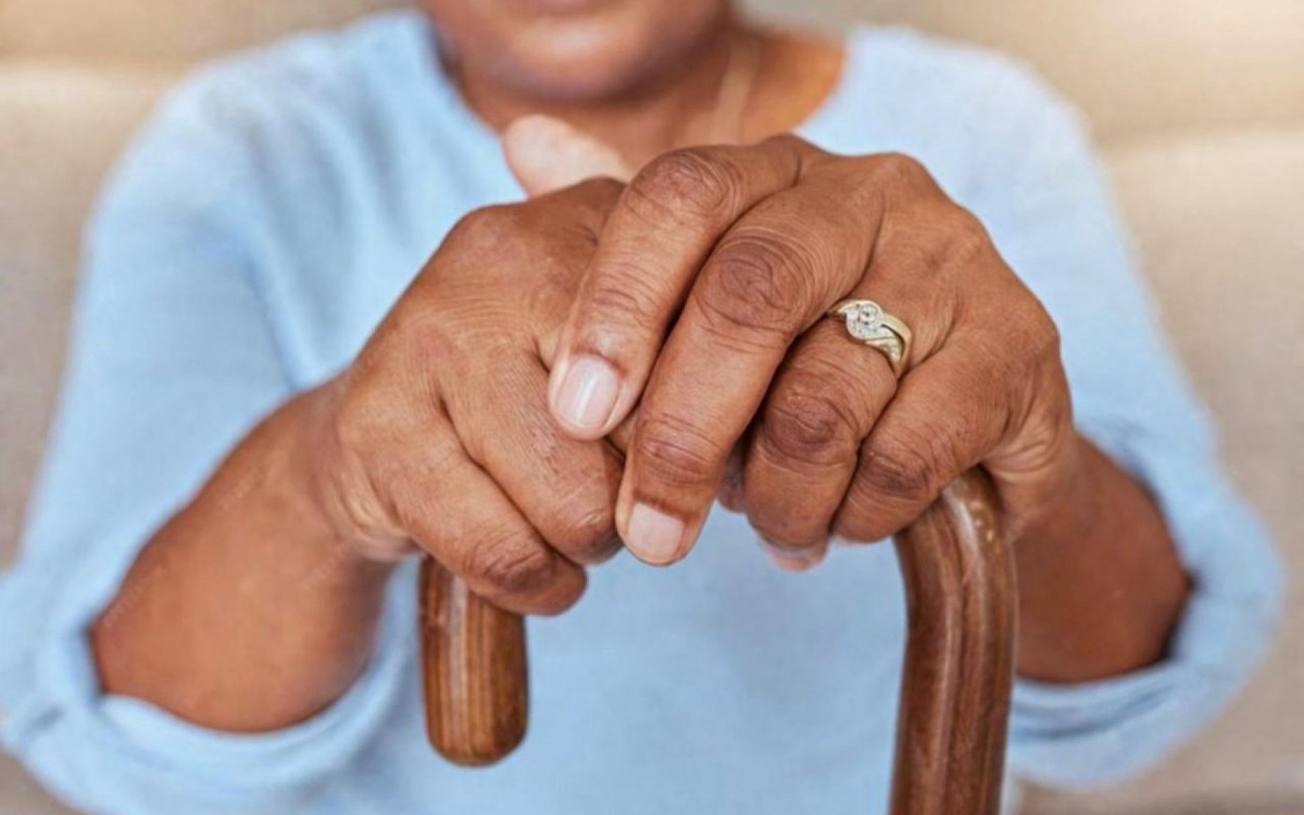 Projeto de lei em tramitação na Alerj prevê sanções administrativas e reforça direitos já garantidos à população idosa