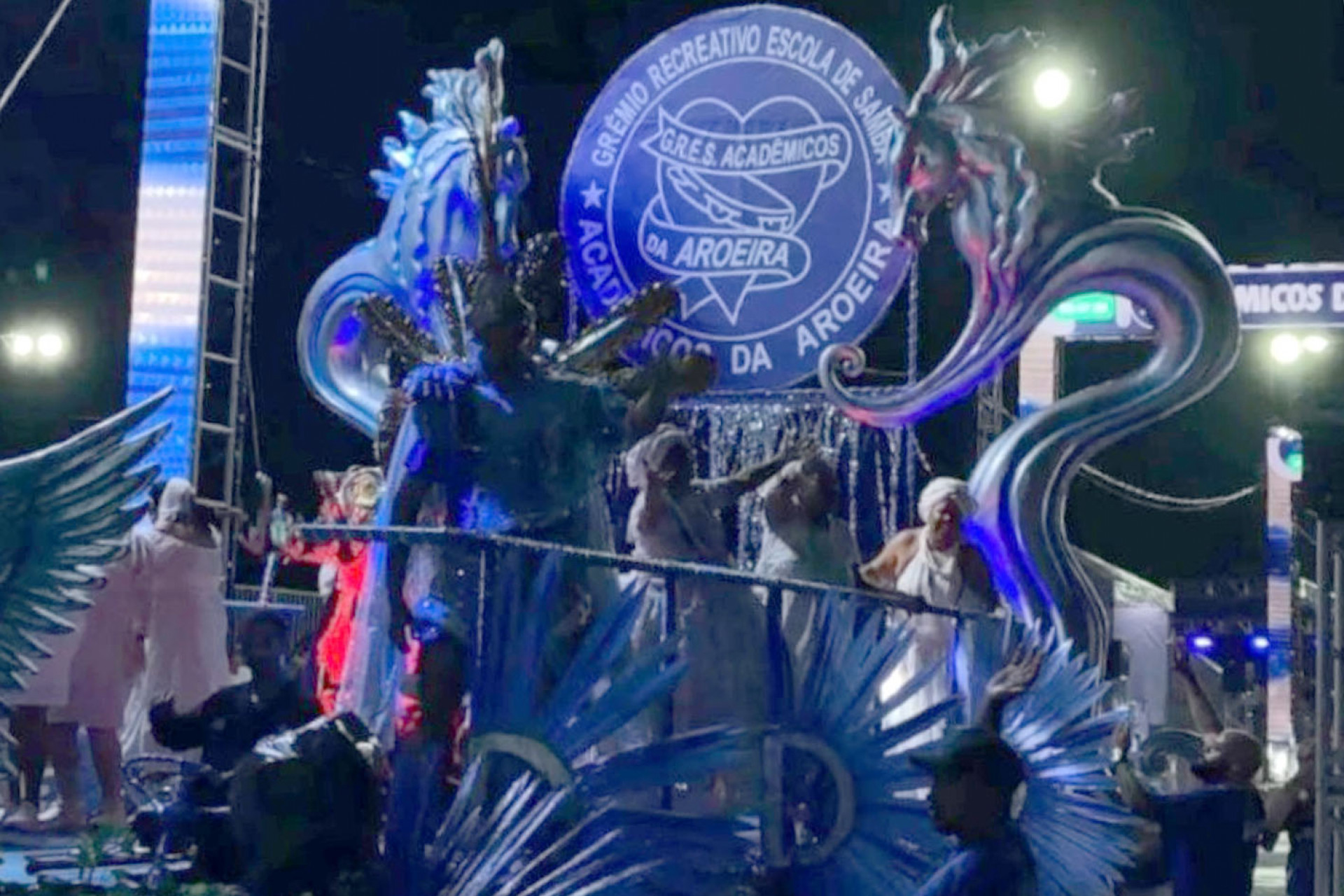 Aroeira leva o título e marca retomada do Carnaval fora de época em Macaé