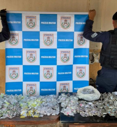 Polícia Militar prende cinco traficantes de drogas no Minha Casa Minha Vida de Itaipuaçu