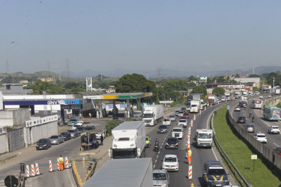 MPRJ recomenda suspensão de obras na Dutra por risco de alagamentos em Nova Iguaçu